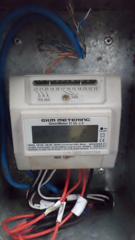 Meter 1 connected to iSerial Device and Meter 2