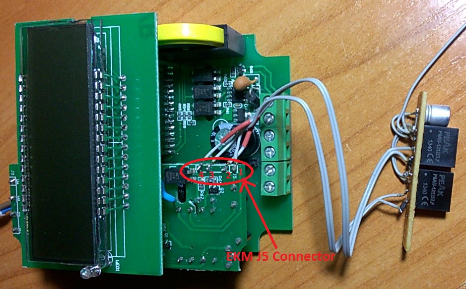 Pic. 2 J5 EKM connection